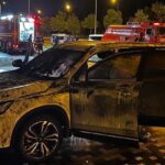 Sarj istasyonundaki elektrik arac alev alev yandi mnzvHHFb